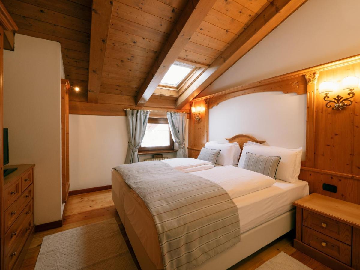 Fiori Dolomites Experience Hotel ซานวีโต ดิ กาโดเร ห้อง รูปภาพ
