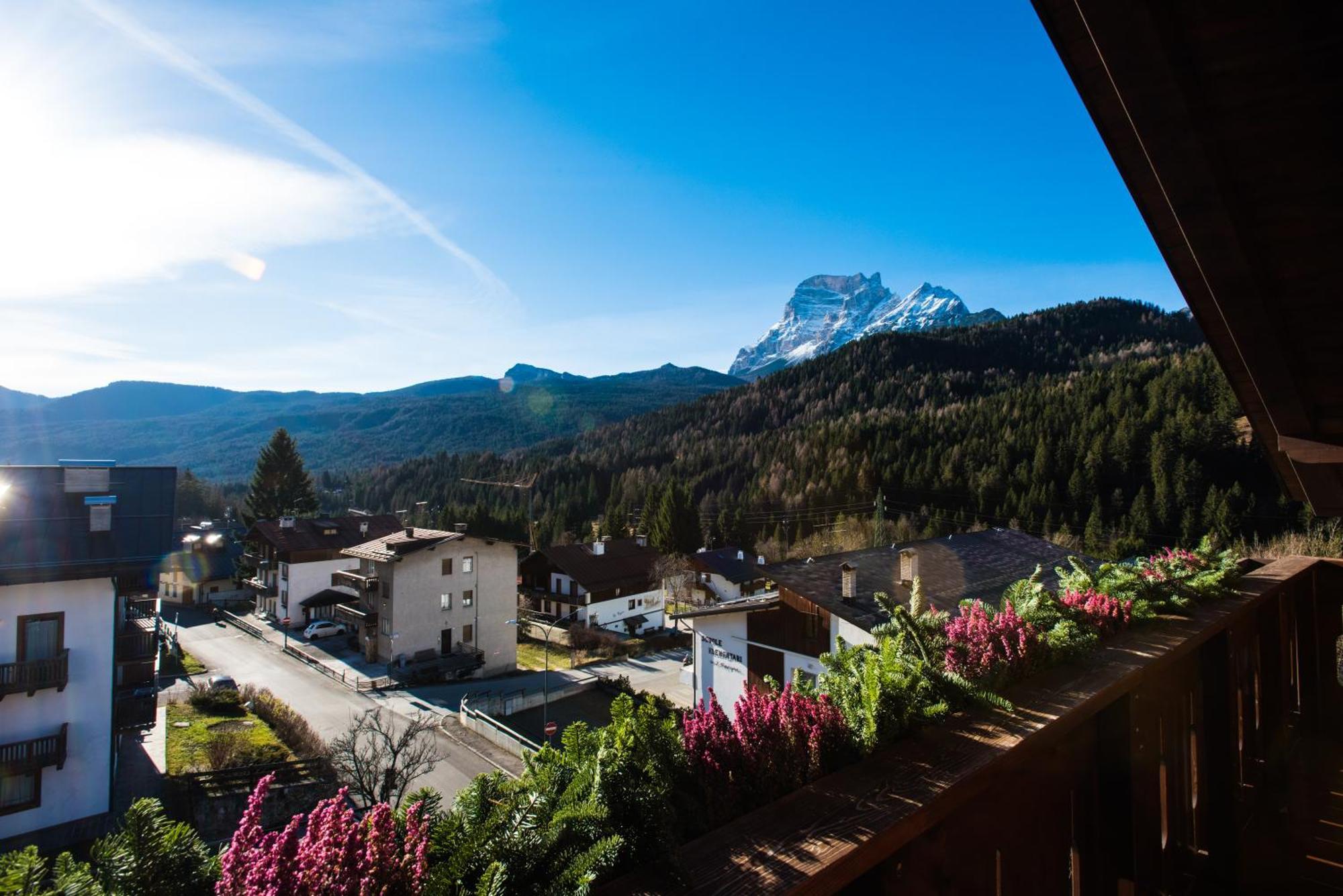 Fiori Dolomites Experience Hotel ซานวีโต ดิ กาโดเร ห้อง รูปภาพ