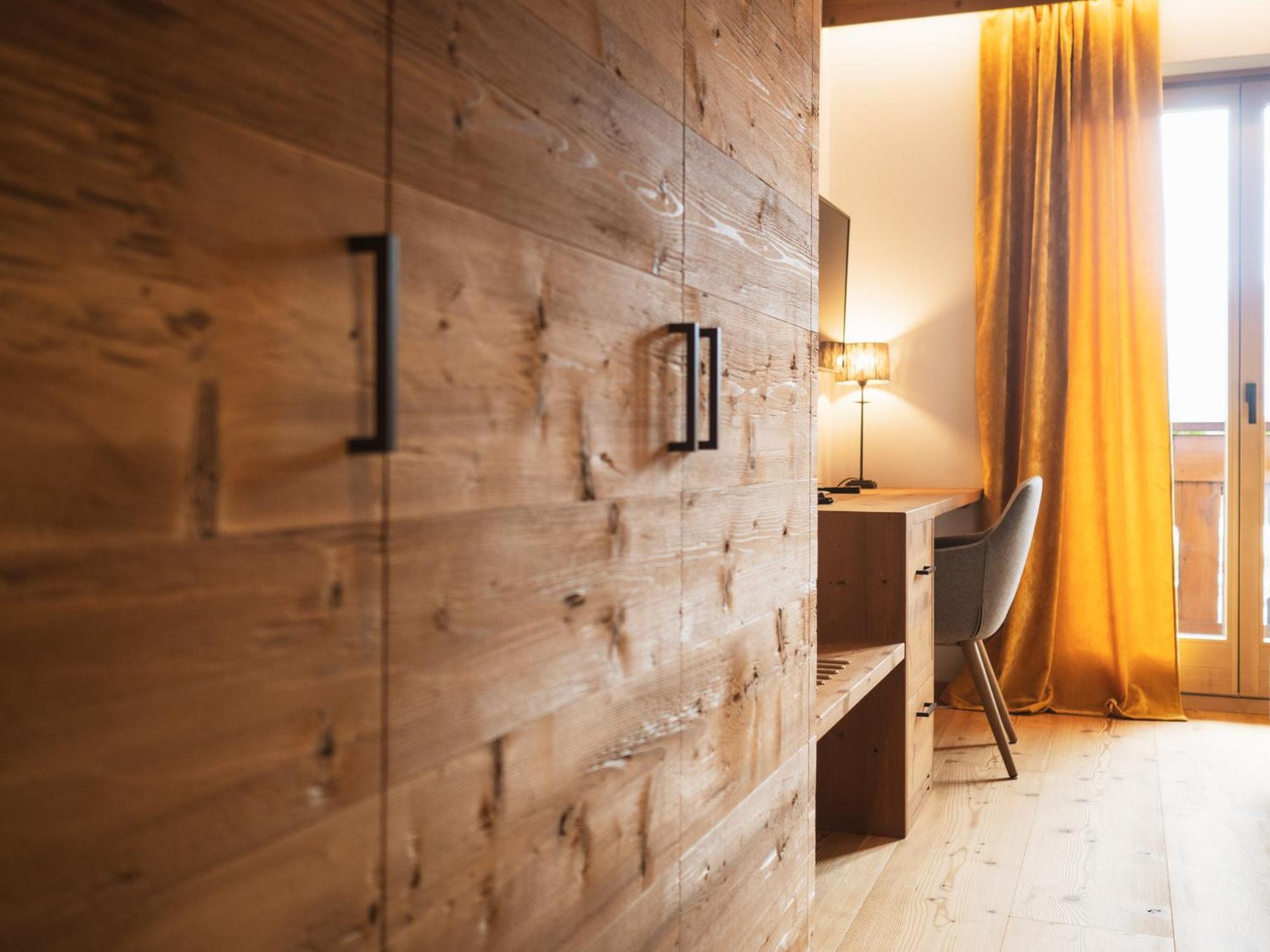 Fiori Dolomites Experience Hotel ซานวีโต ดิ กาโดเร ห้อง รูปภาพ
