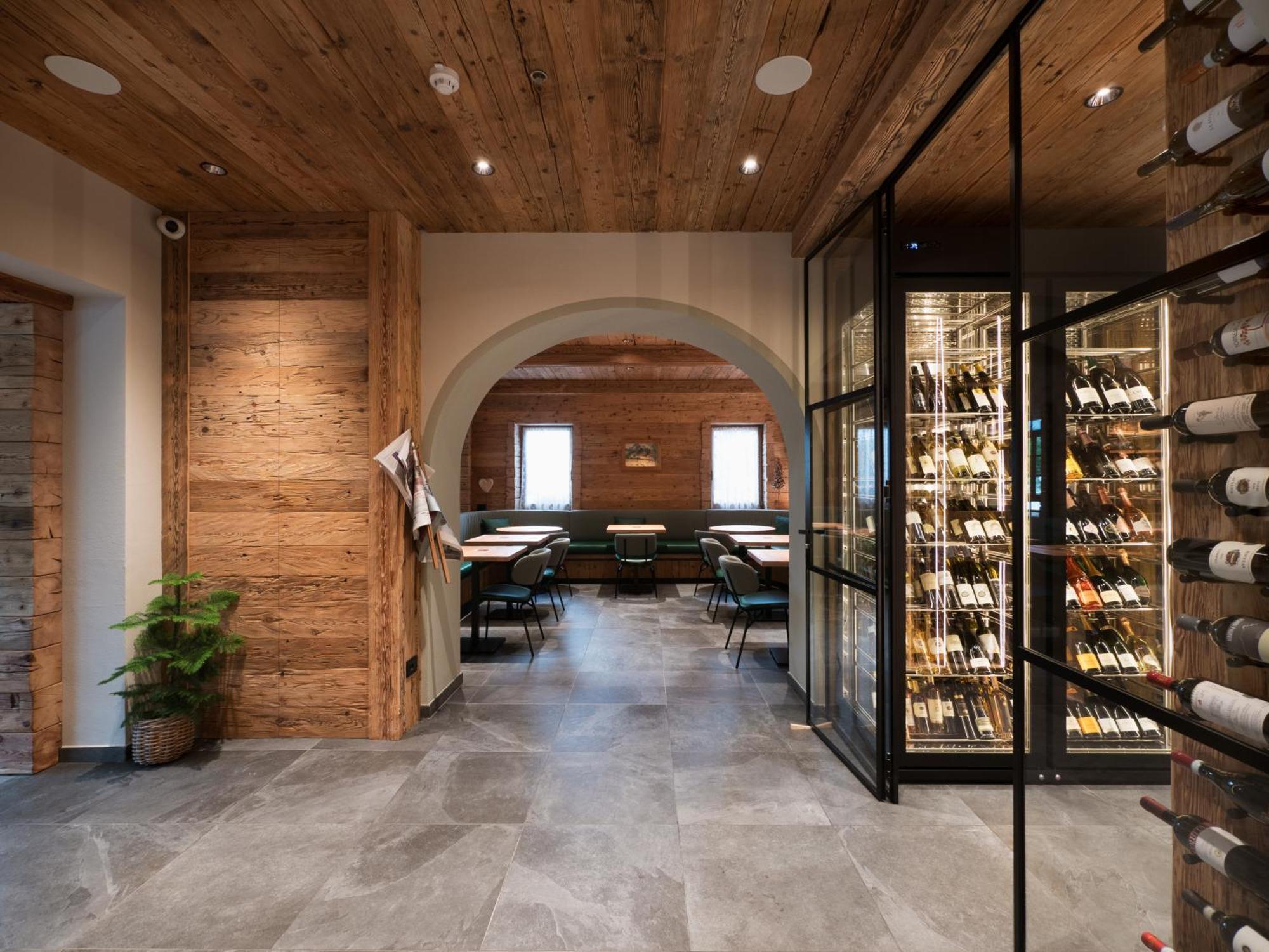 Fiori Dolomites Experience Hotel ซานวีโต ดิ กาโดเร ภายนอก รูปภาพ