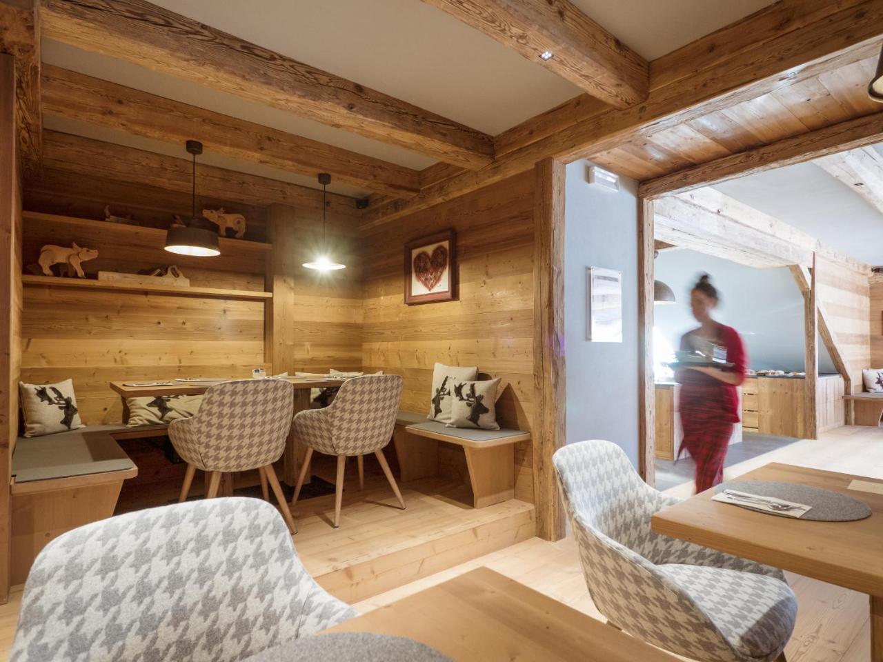 Fiori Dolomites Experience Hotel ซานวีโต ดิ กาโดเร ภายนอก รูปภาพ