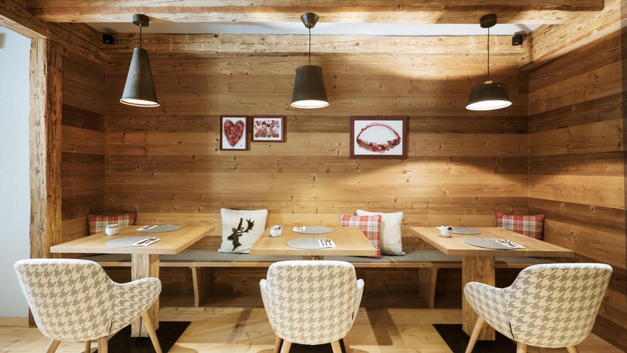 Fiori Dolomites Experience Hotel ซานวีโต ดิ กาโดเร ภายนอก รูปภาพ