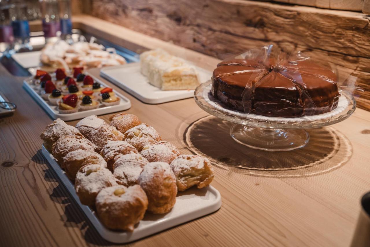 Fiori Dolomites Experience Hotel ซานวีโต ดิ กาโดเร ภายนอก รูปภาพ